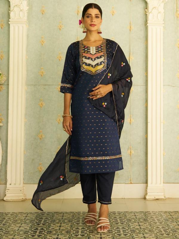 VP 9724 B Embroidered Chanderi Silk Kurta Set with Embroidered Dupatta